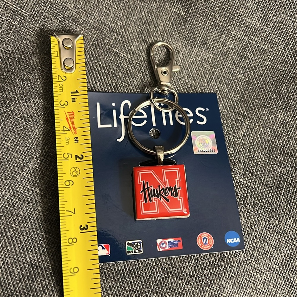 Nebraska cornhuskers keychain - Picture 3 of 5